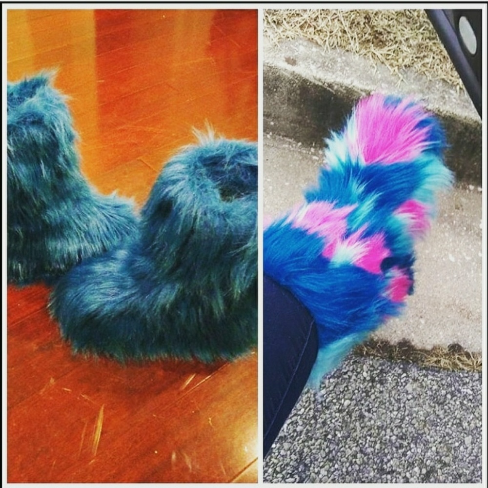 🦊 fox fur boots